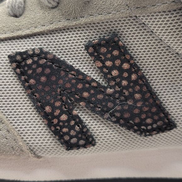 Womens new balance 410 running shoes sz 7.5 gray/Lt gray (plz read description) - Picture 2 of 13